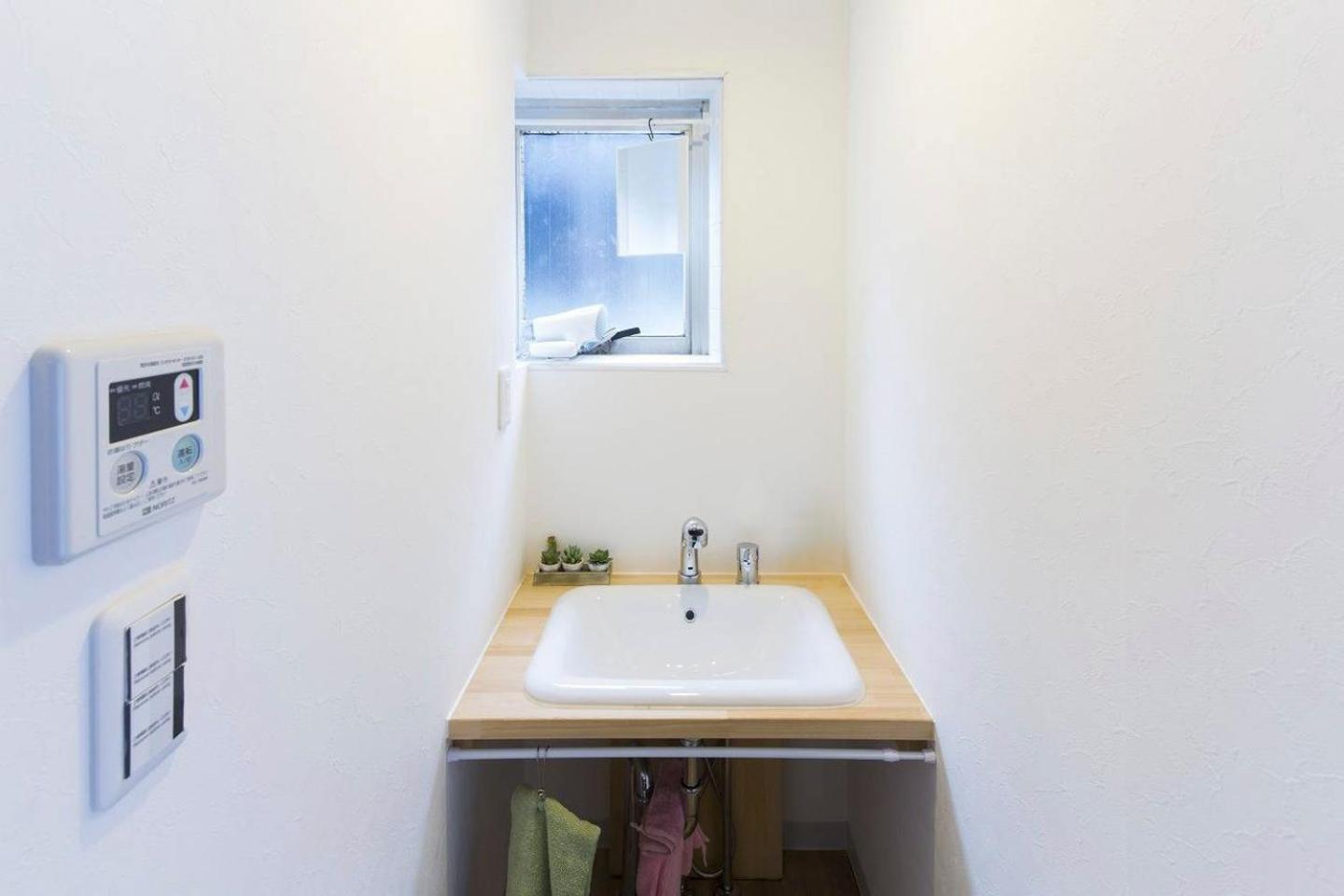 Azure Shibuya Hatagaya Apartment *